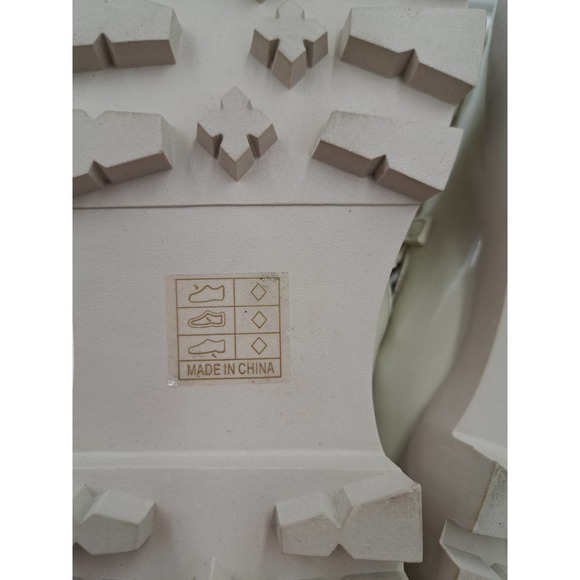 NWOB Dream Pairs Cream Golden Chain Chunky Loafers 10 - Picture 9 of 9